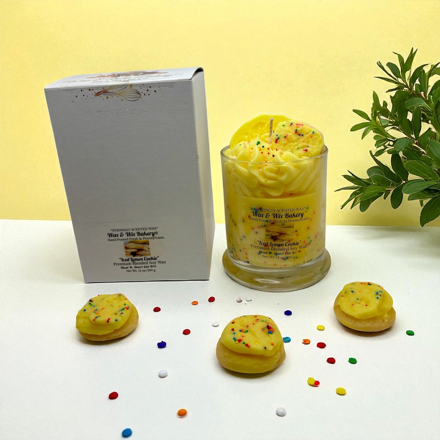 Lemon Cookie Candle. Large 13 oz. Soy Candle/Cookies and Lemons. Strongly Scented Candle