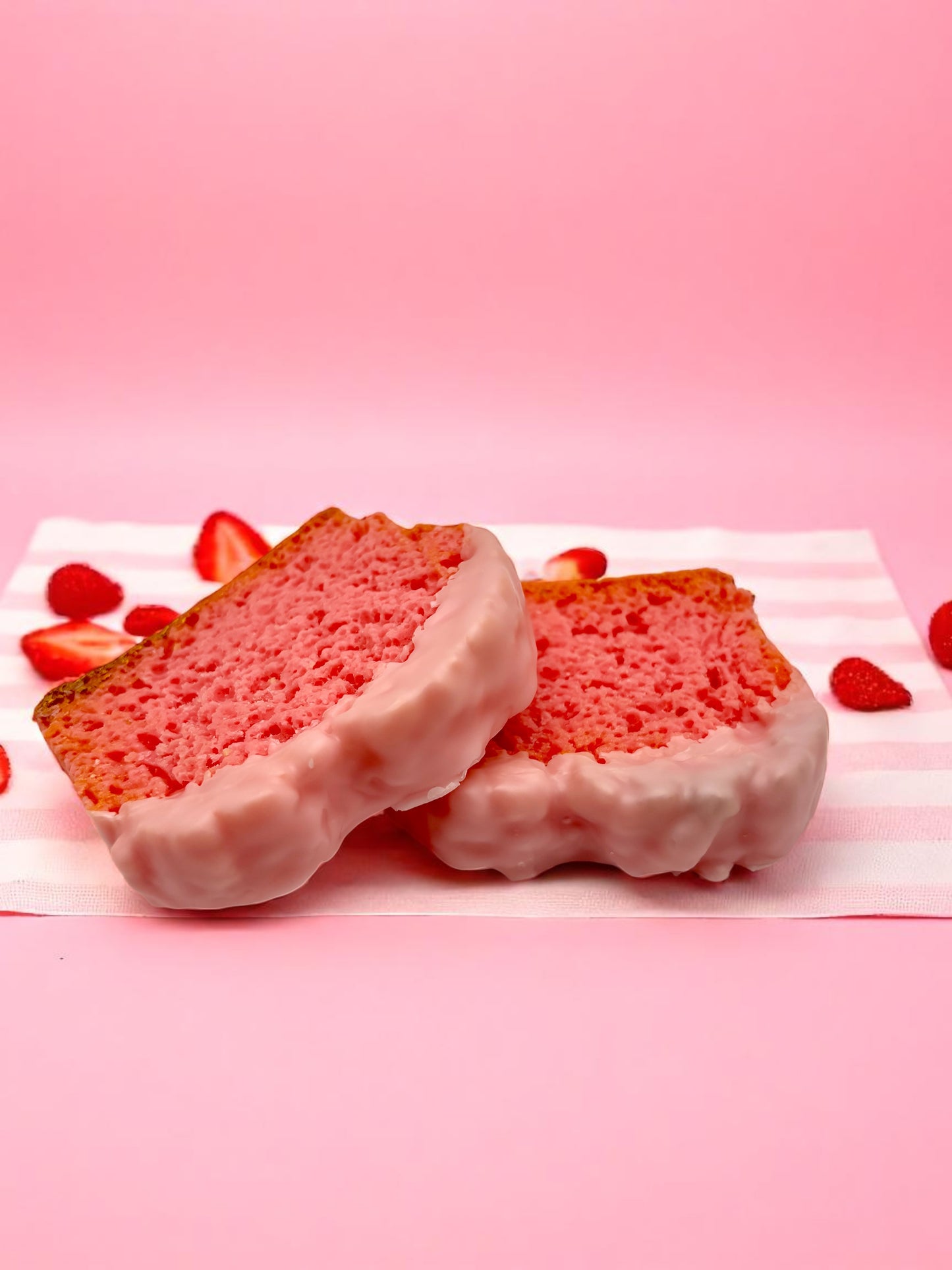 Strawberry Pound Cake Large Wax Melts. 4.50 oz. Bread Wax Melts/Soy Wax Melts/Strongly Scented Wax Melts/2 Large Pieces