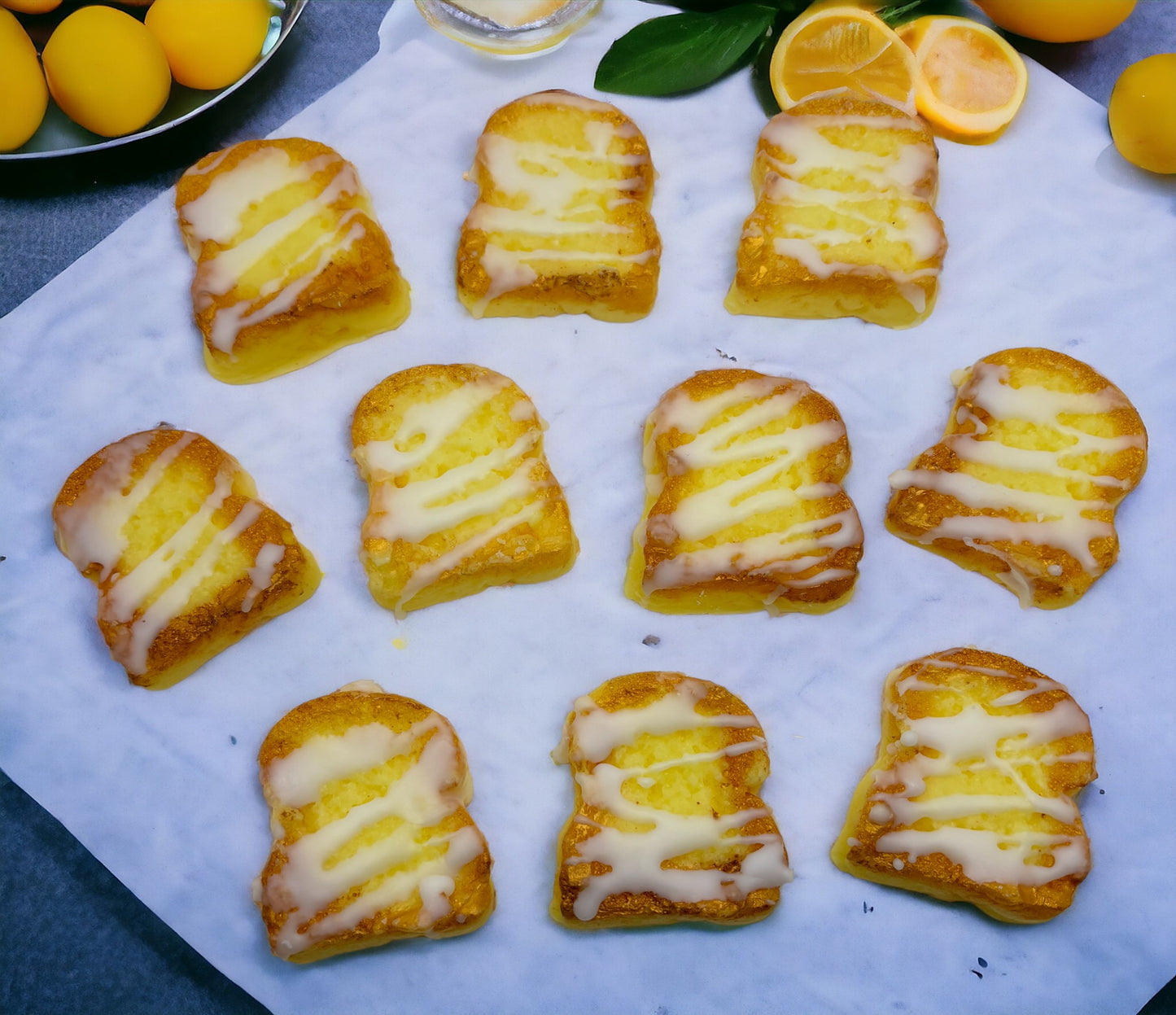 Glazed Lemon Pound Cake Wax Melts. 6 oz. Bread Wax Melts/Soy Wax Melts/Strongly Scented Wax Melts/9 Pieces