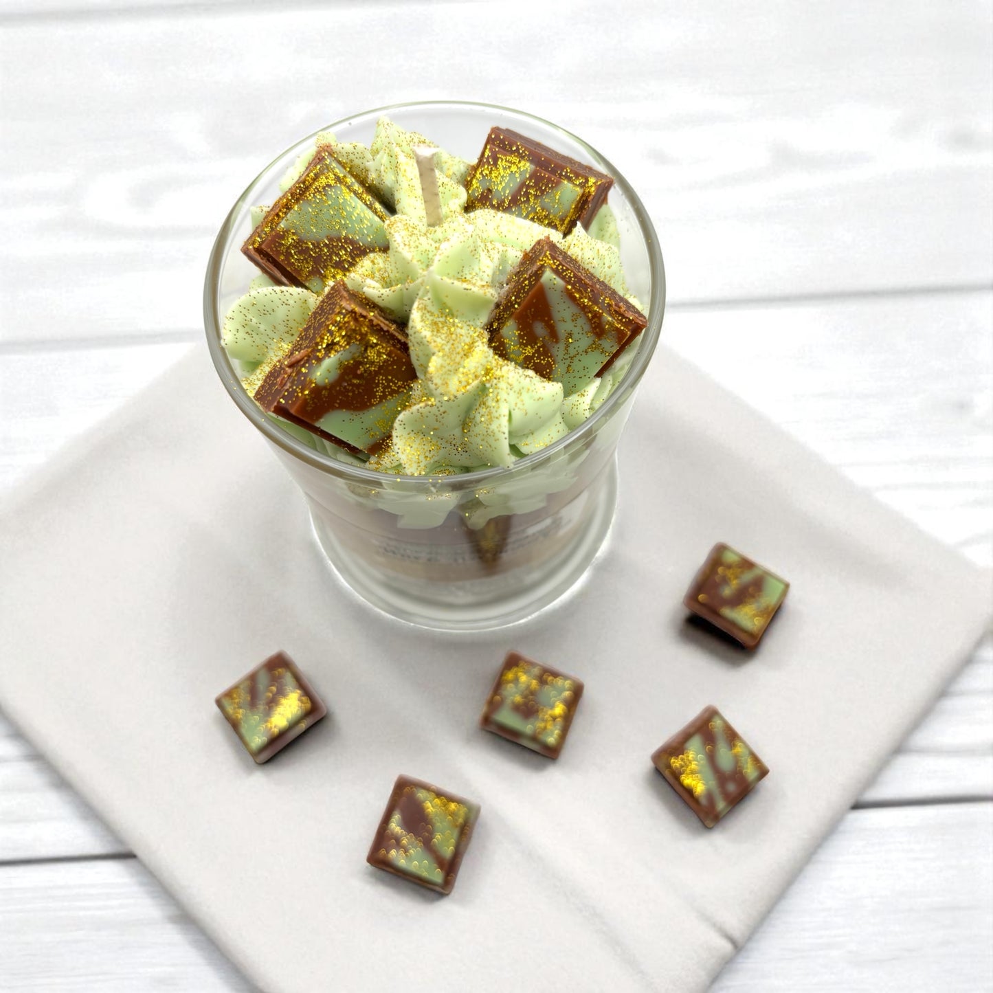 Dubai Chocolate Luxury Candle. Large 13 oz. Soy Candle/Chocolate/Pistachio. Strongly Scented Candle/Dessert Candle