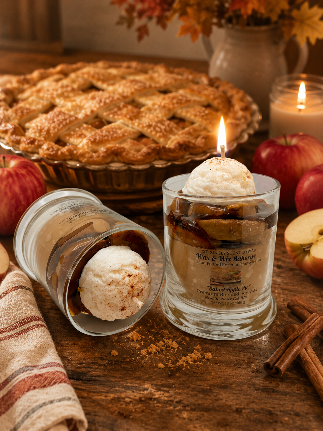 Baked Apple Pie with Ice Cream Candle. 13 oz. Soy Candle/Apples, Cinnamon, Ice Cream. Strongly Scented Candle. Dessert Candle