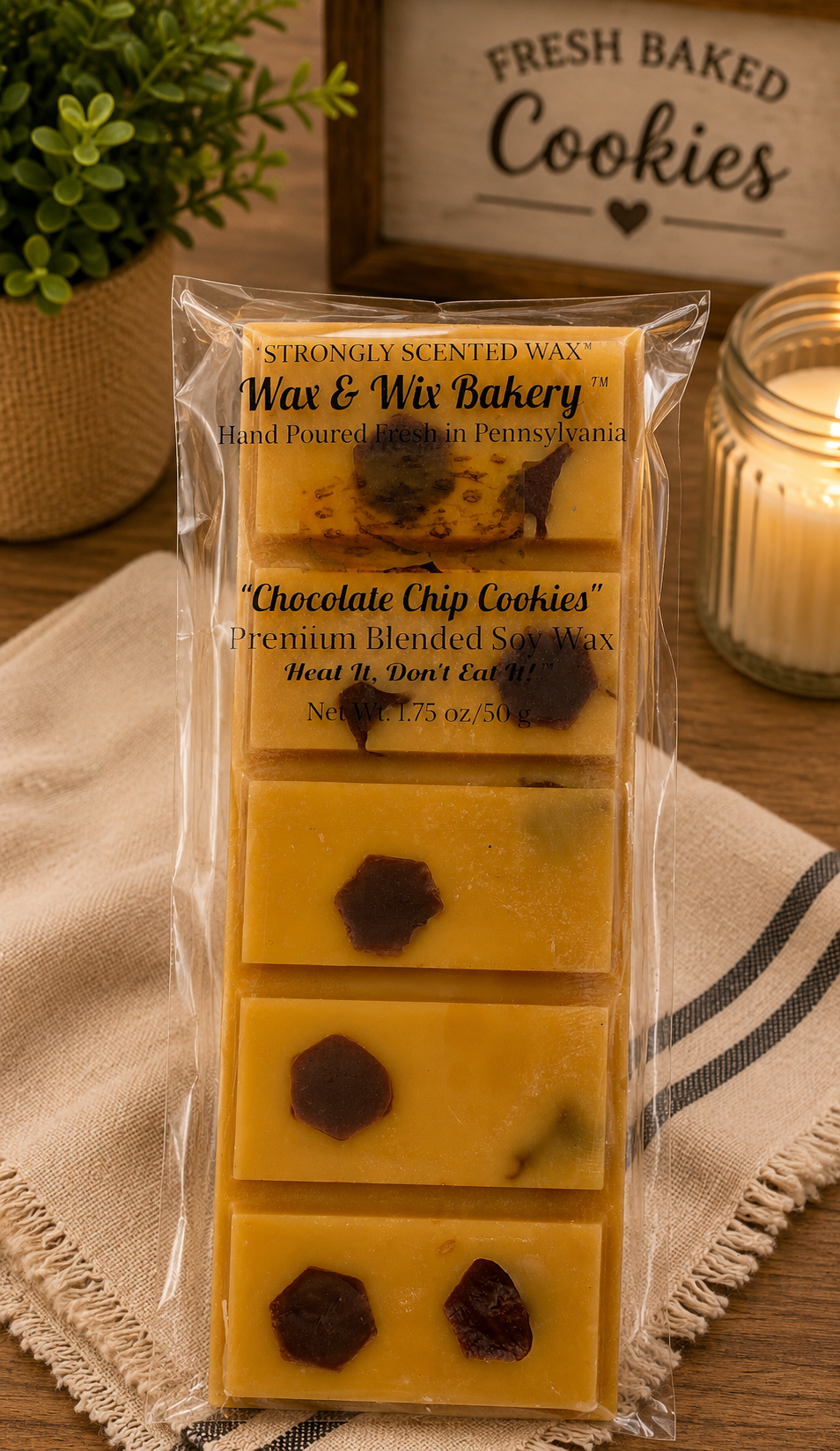 Chocolate Chip Cookie Snap Bar. Strongly Scented Soy Wax. Wax Melts/Wax Tarts/Snap Bar for Wax Warmers. 1.75 Oz. 1 Bar