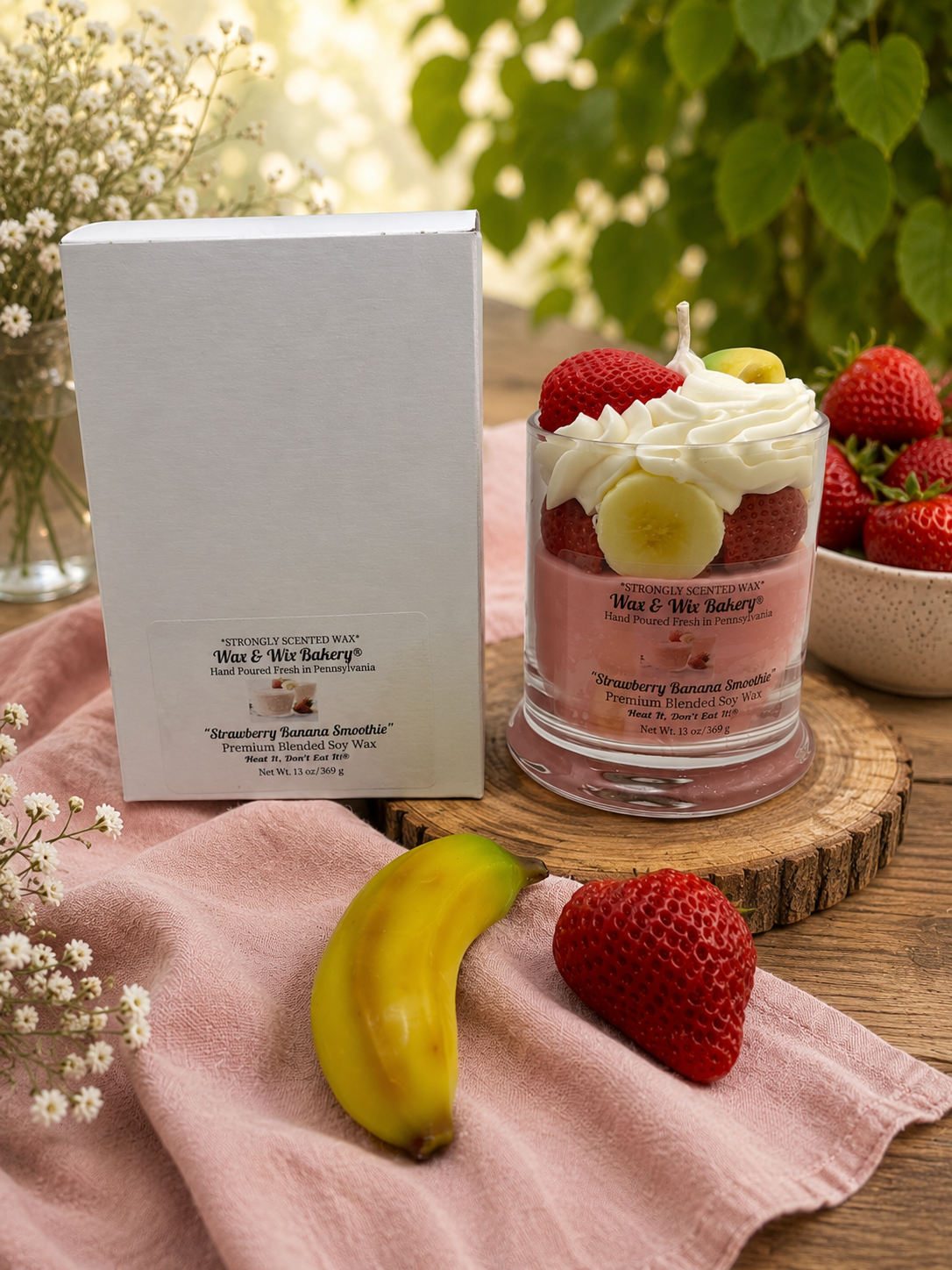 Strawberry Banana Smoothie Candle. Large 13 oz. Soy Candle/Strawberry Banana Dessert Candle/Drink Candle. Strongly Scented Candle.