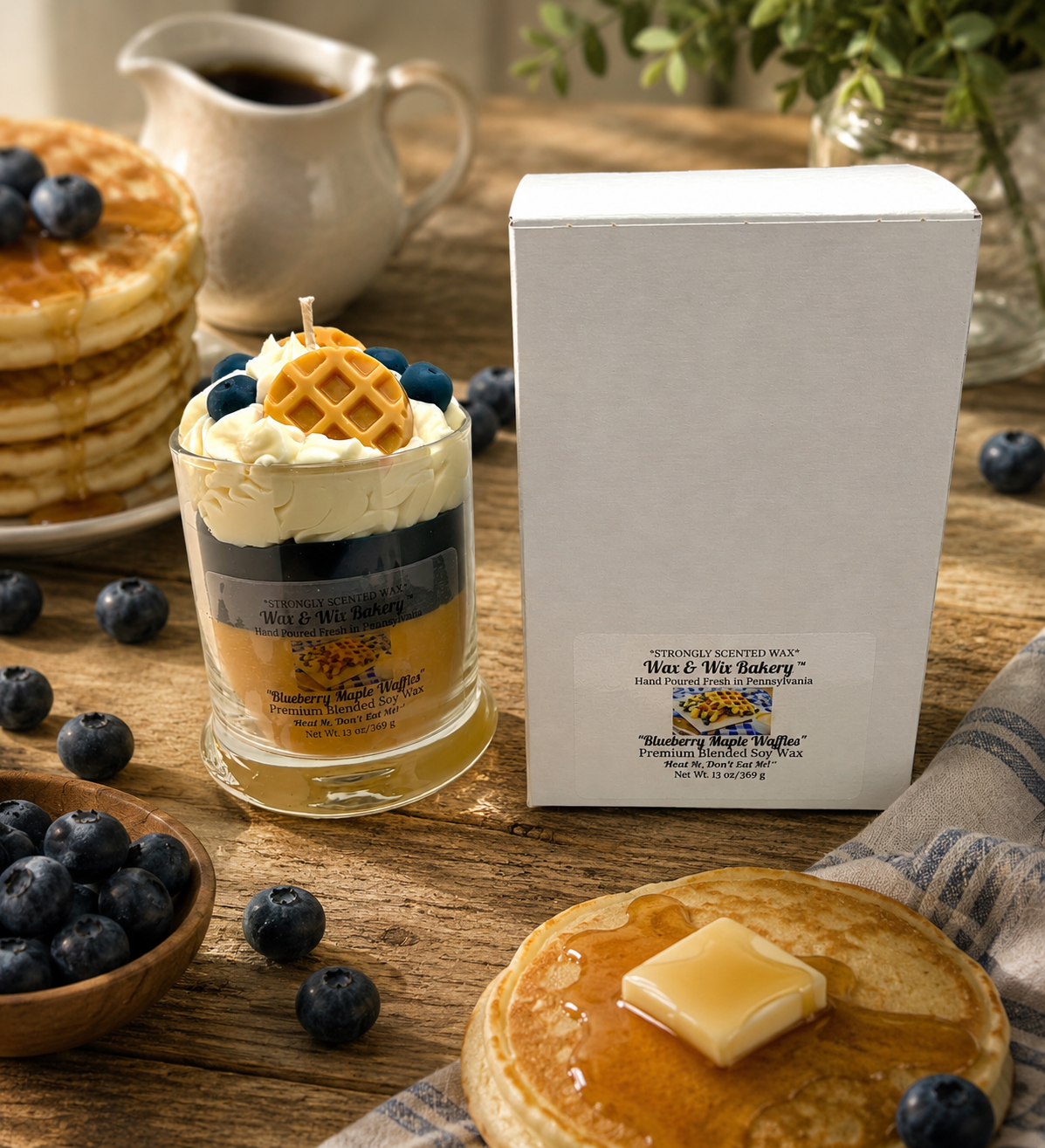 Blueberry Maple Waffle Candle. 13 oz. Large Soy Candle/Waffles, Blueberries, Maple Syrup. Strongly Scented Candle.