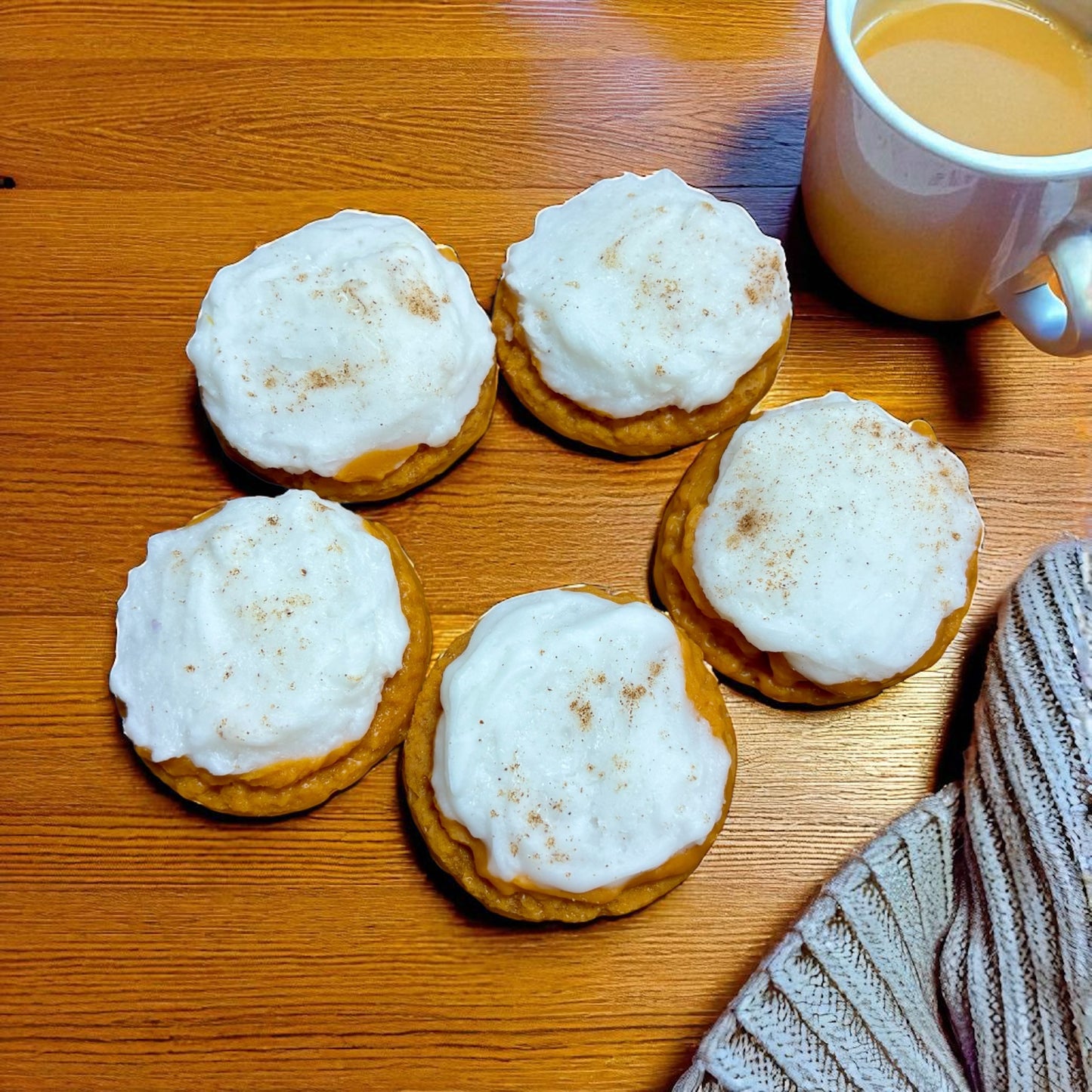 Frosted Pumpkin Spice Cookie Wax Melts. 4.25 oz. Cookie Wax Melts/Soy Wax Melts/Strongly Scented Wax Melts/Wax Tarts for Wax Warmers. 5 Cookies.