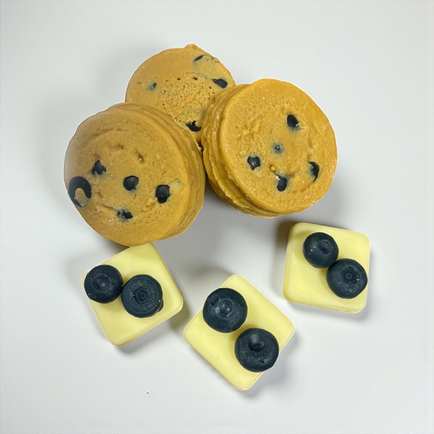 Blueberry Maple Pancakes Wax Melts. Bakery Wax Melt. Strongly Scented Wax Melts. 5 oz. 3 Pancake Stacks + 6 Blueberries + 3 Butter Pats