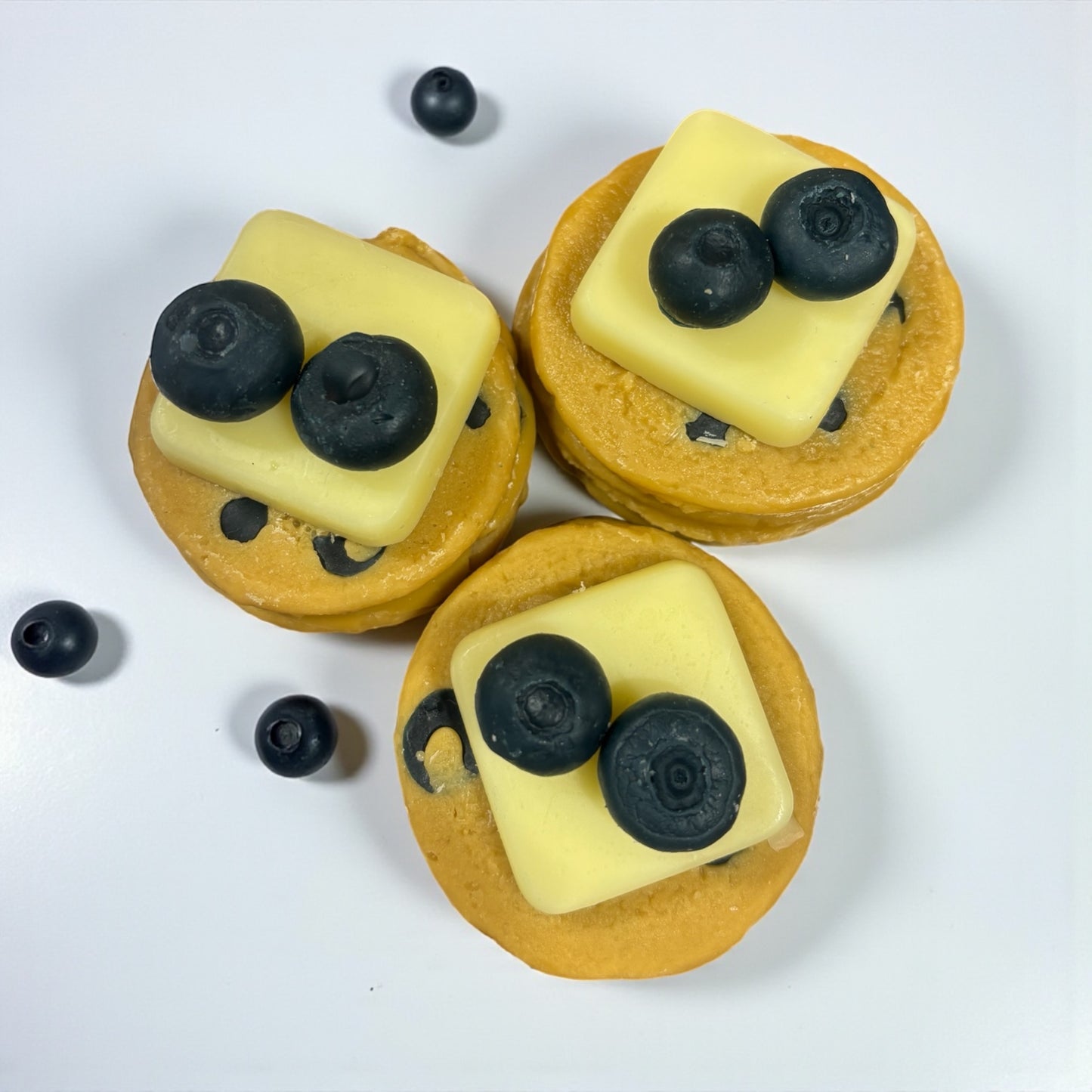 Blueberry Maple Pancakes Wax Melts. Bakery Wax Melt. Strongly Scented Wax Melts. 5 oz. 3 Pancake Stacks + 6 Blueberries + 3 Butter Pats