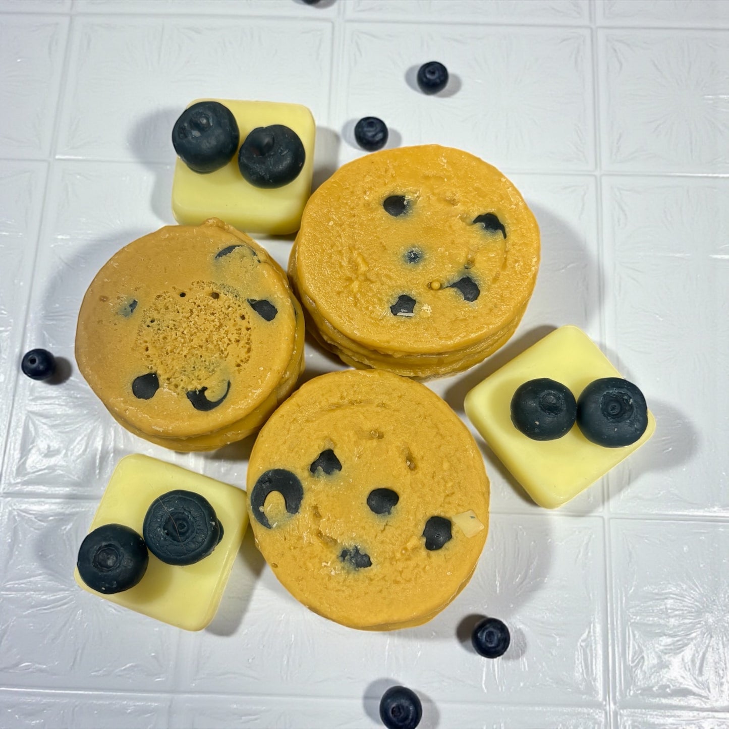 Blueberry Maple Pancakes Wax Melts. Bakery Wax Melt. Strongly Scented Wax Melts. 5 oz. 3 Pancake Stacks + 6 Blueberries + 3 Butter Pats