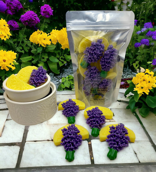 Lavender and Lemons Wax Melts. 5.30 oz. Wax Melt/Soy Wax Melts/Strongly Scented Wax Melts/Wax Tarts for Wax Warmers. 11 Pieces.