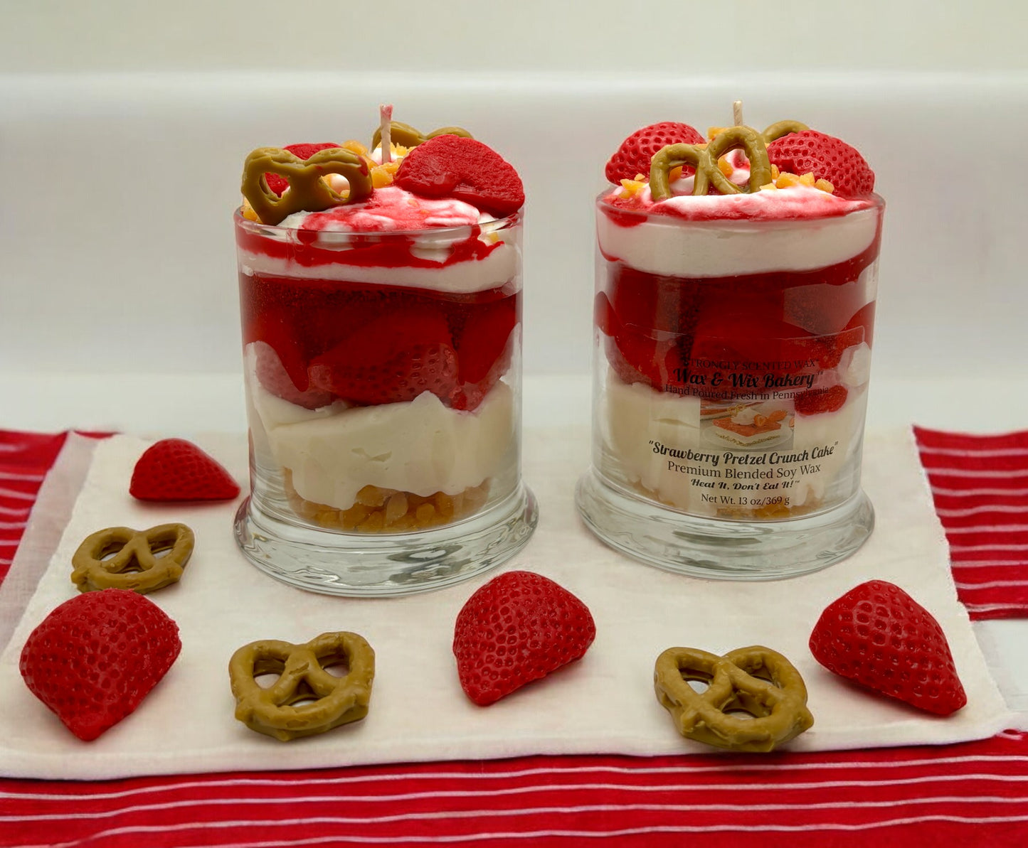 Strawberry Pretzel Crunch Cake Candle. Large 13 oz. Soy Candle/Strawberry Dessert Candle. Strongly Scented Candle