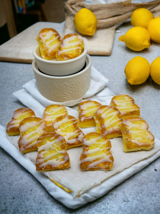 Glazed Lemon Pound Cake Wax Melts. 6 oz. Bread Wax Melts/Soy Wax Melts/Strongly Scented Wax Melts/10 Pieces