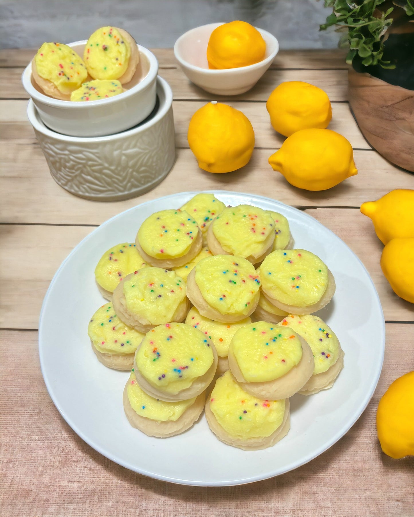 Frosted Lemon Cookie Wax Melts. 5.35 oz. Cookie Wax Melts/Soy Wax Melts/Strongly Scented Wax Melts/9 Cookies