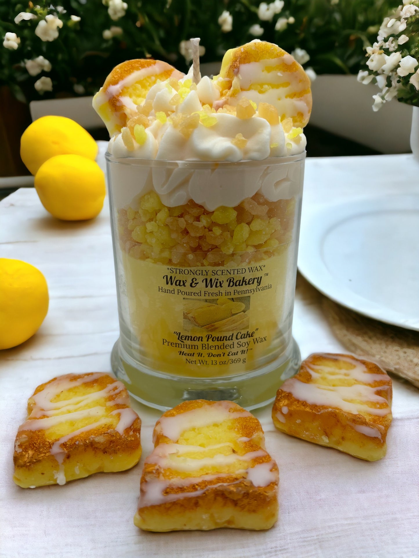 Lemon Pound Cake Candle. 13 Ounce. Pound Cake. Soy Wax Candle. Strongly Scented Candle.