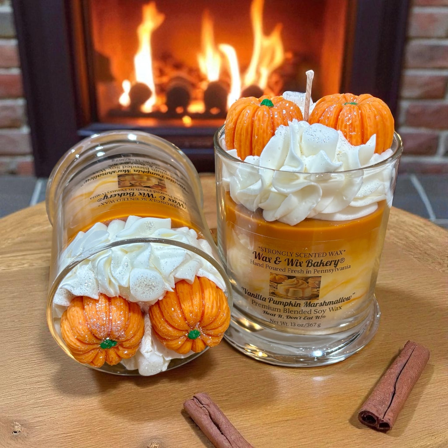 Vanilla Pumpkin Marshmallow Candle. 13oz. Soy Candle/Strong Scented Candle/Pumpkin Candle/Holiday Candle/Fall Candle