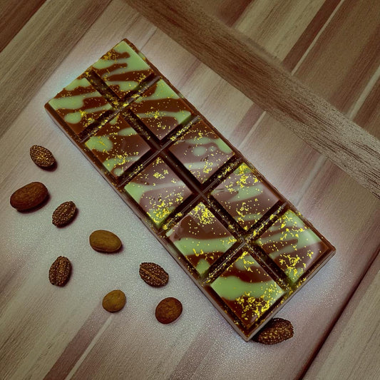 Dubai Chocolate Wax Melts Snap Bar. 2 oz. Soy Wax Melts/Strongly Scented Wax Melts. 1 Bar