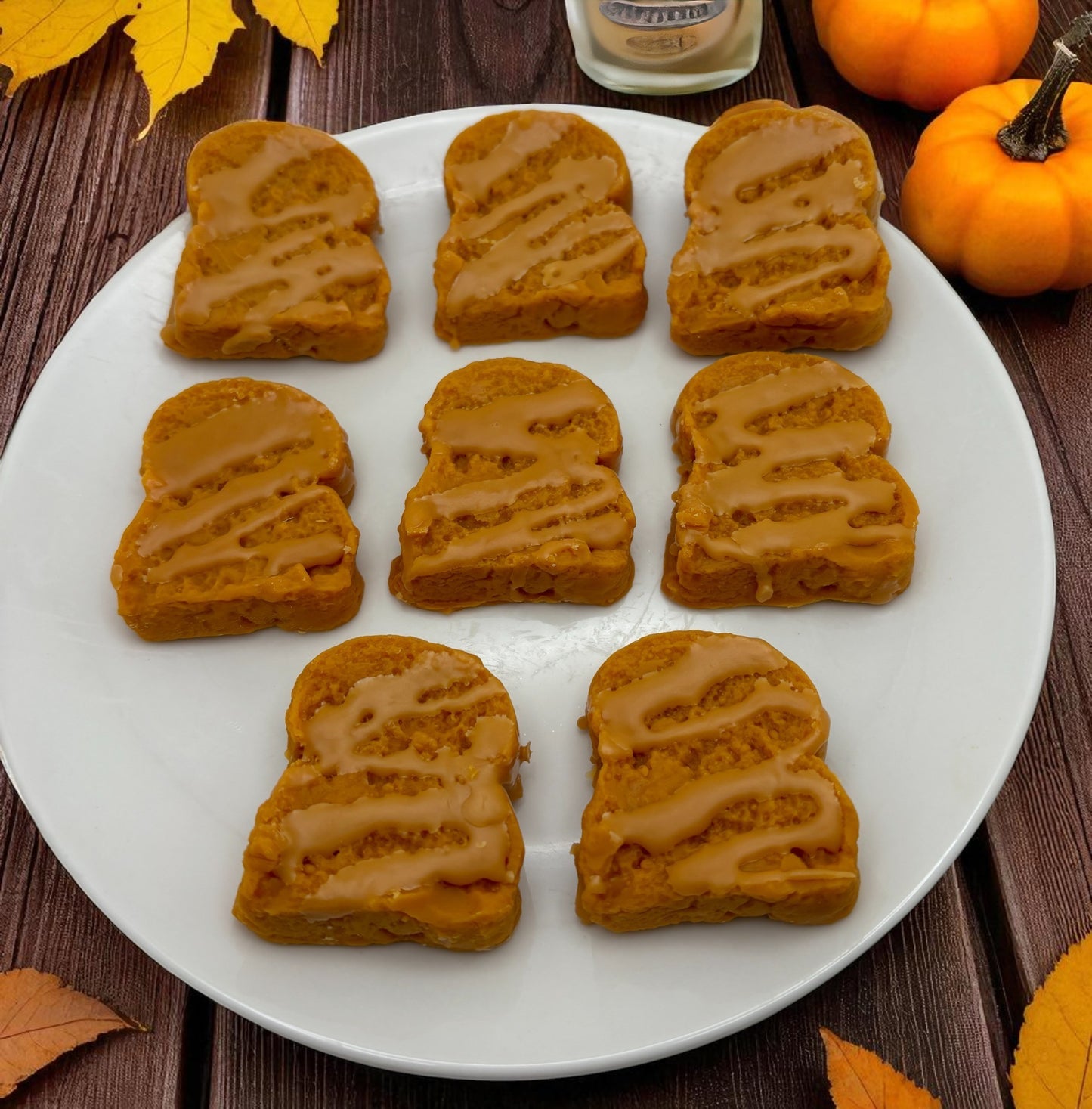 Caramel Pumpkin Swirl Bread Wax Melts. 5 oz. Bread Wax Melts/Soy Wax Melts/Strongly Scented Wax Melts/Wax Tarts for Wax Warmers/ 8 Pieces.