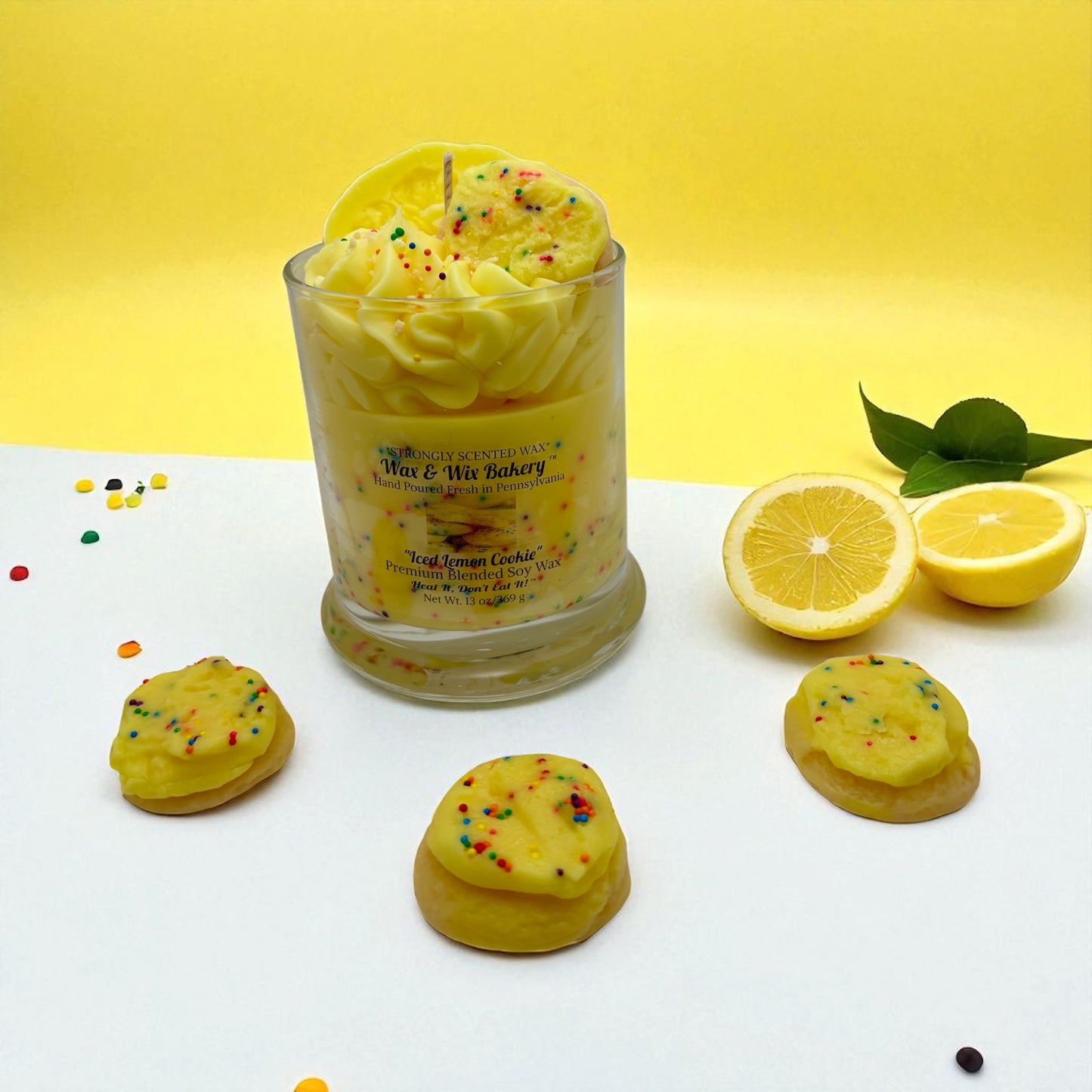 Lemon Cookie Candle. Large 13 oz. Soy Candle/Cookies and Lemons. Strongly Scented Candle