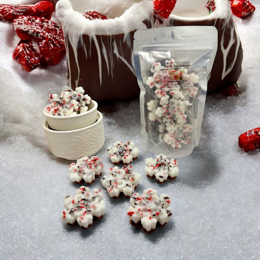 Peppermint Mocha Snowflake Wax Melt. 5 oz. Winter Wax Melt/Soy Wax Melts/Strongly Scented Wax Melts/Wax Tarts for Wax Warmers. 6 Pieces