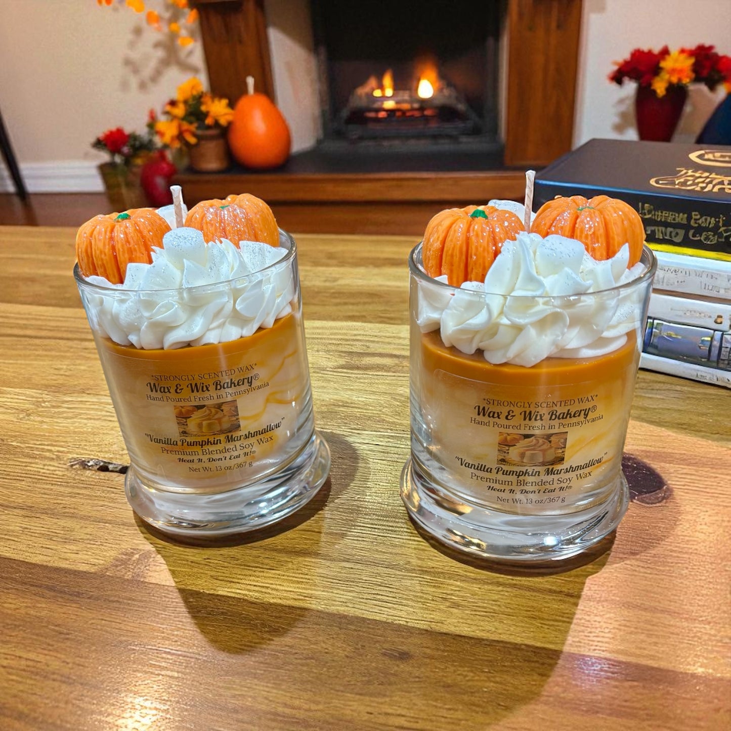 Vanilla Pumpkin Marshmallow Candle. 13oz. Soy Candle/Strong Scented Candle/Pumpkin Candle/Holiday Candle/Fall Candle