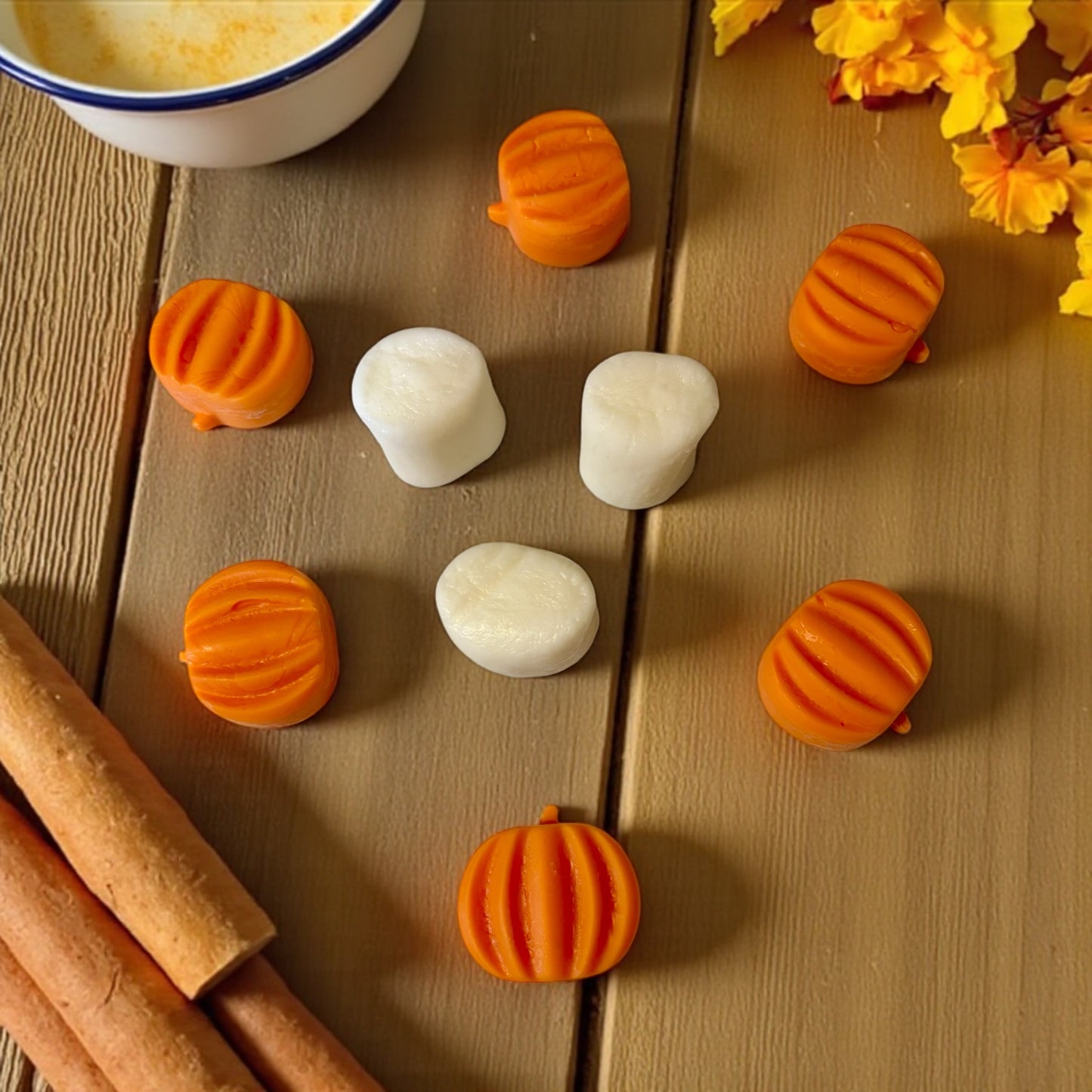Vanilla Pumpkin Marshmallow Wax Melts. 4.65 oz./Soy Wax Melts/Strongly Scented Wax Melts/Pumpkin and Marshmallow Wax Melts. 9 Pieces