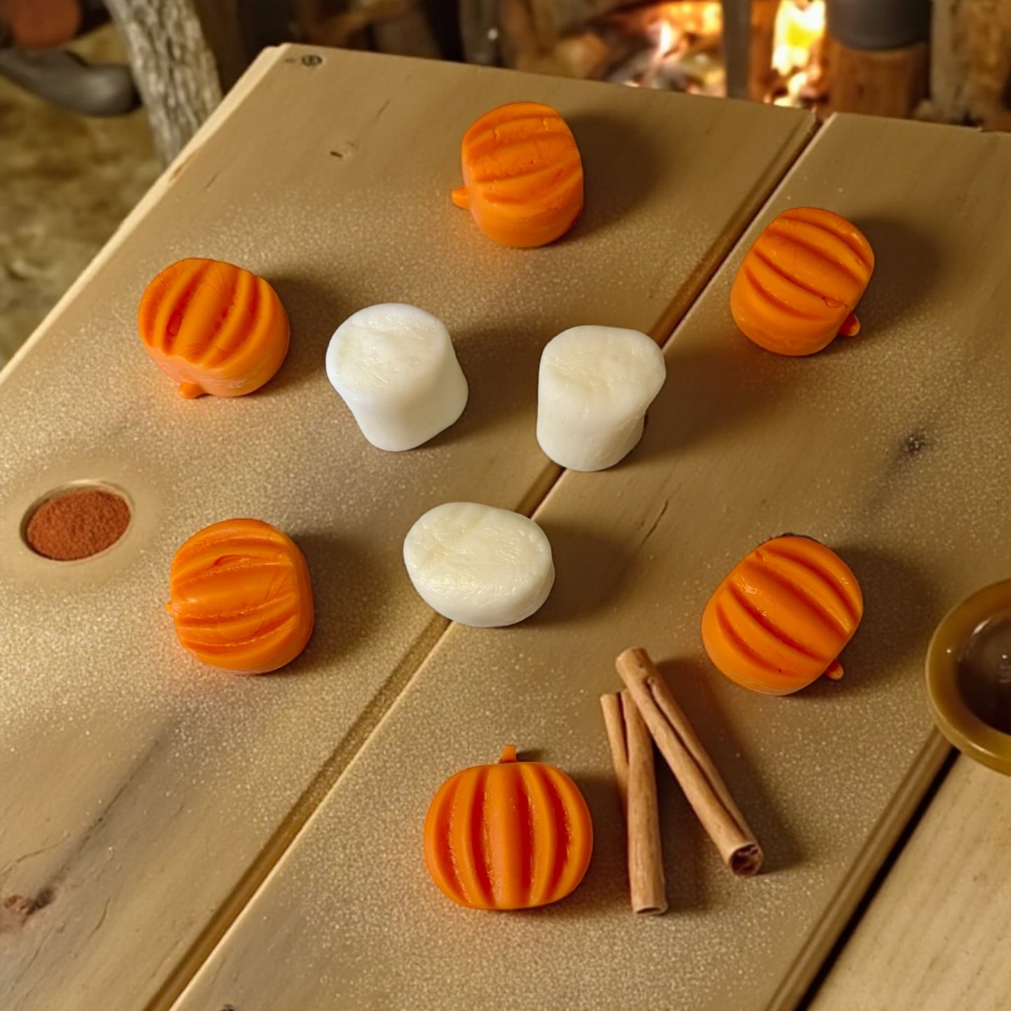 Vanilla Pumpkin Marshmallow Wax Melts. 4.65 oz./Soy Wax Melts/Strongly Scented Wax Melts/Pumpkin and Marshmallow Wax Melts. 9 Pieces