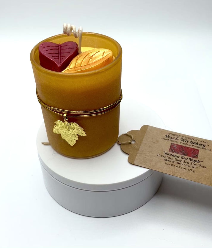 Radiant Red Maple Candle/Soy Candle/6.25oz./Fall Leaves/Strongly Scent