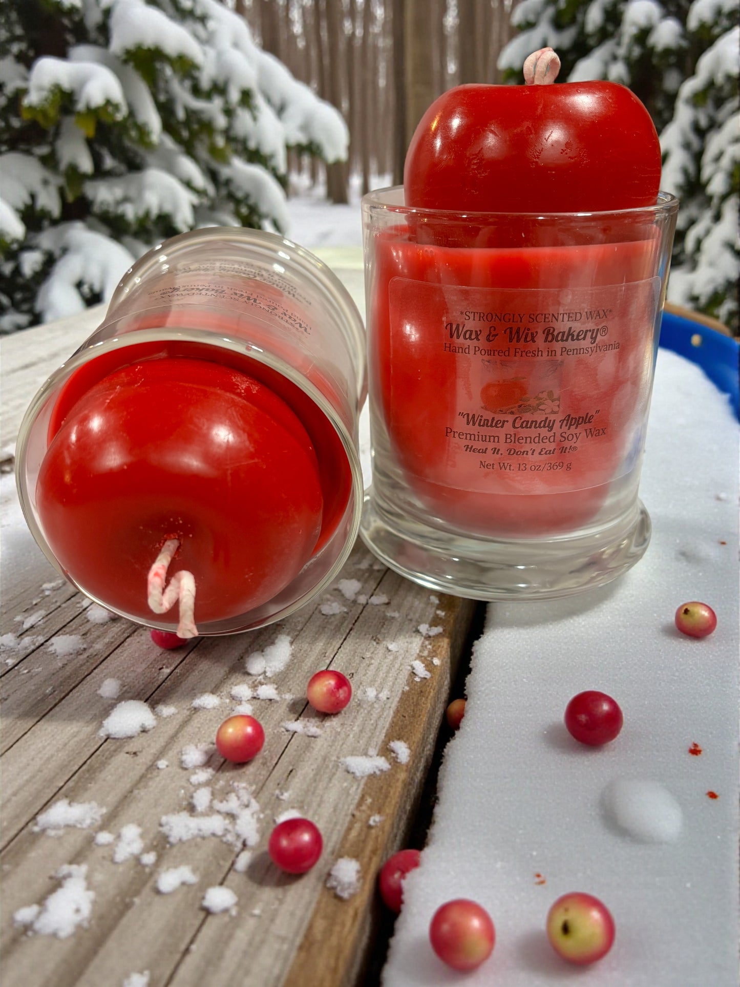 Winter Candy Apple Candle. 13oz. Soy Candle/Strong Scented Candle/Holiday Candle/Winter Candle